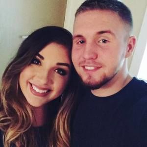 Meet your Posher, Tori