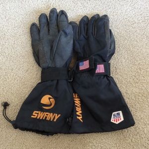Swany brand adult paintball gloves