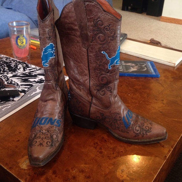 Lions cowboy boots