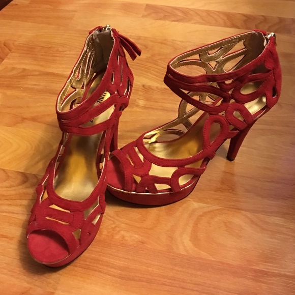 Nine West Shoes - Nine West red platform heels