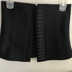 WAIST TRAINER- Black, S/M BRAND NEW