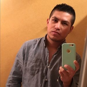 Meet your Posher, Manuel