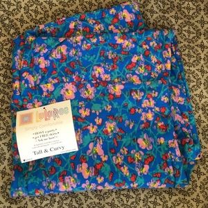 🆕Lularoe TC Floral Graphic Leggings🆕