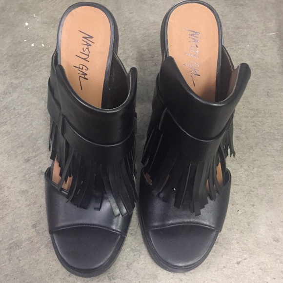 NASTY GAL VEGAN LEATHER BLACK SHOES
