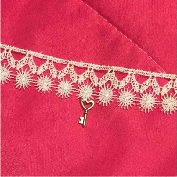 Vintage Lace Choker