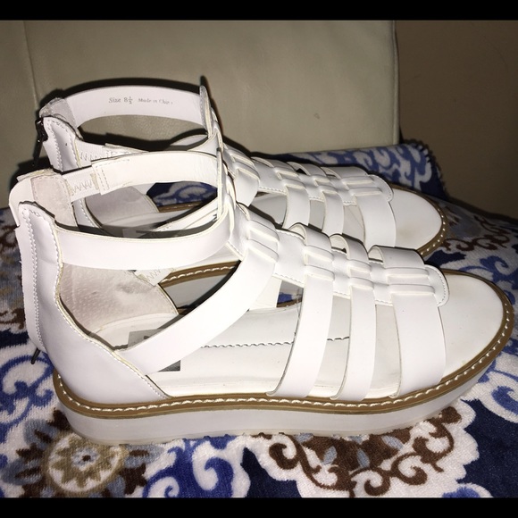 Platform sandals
