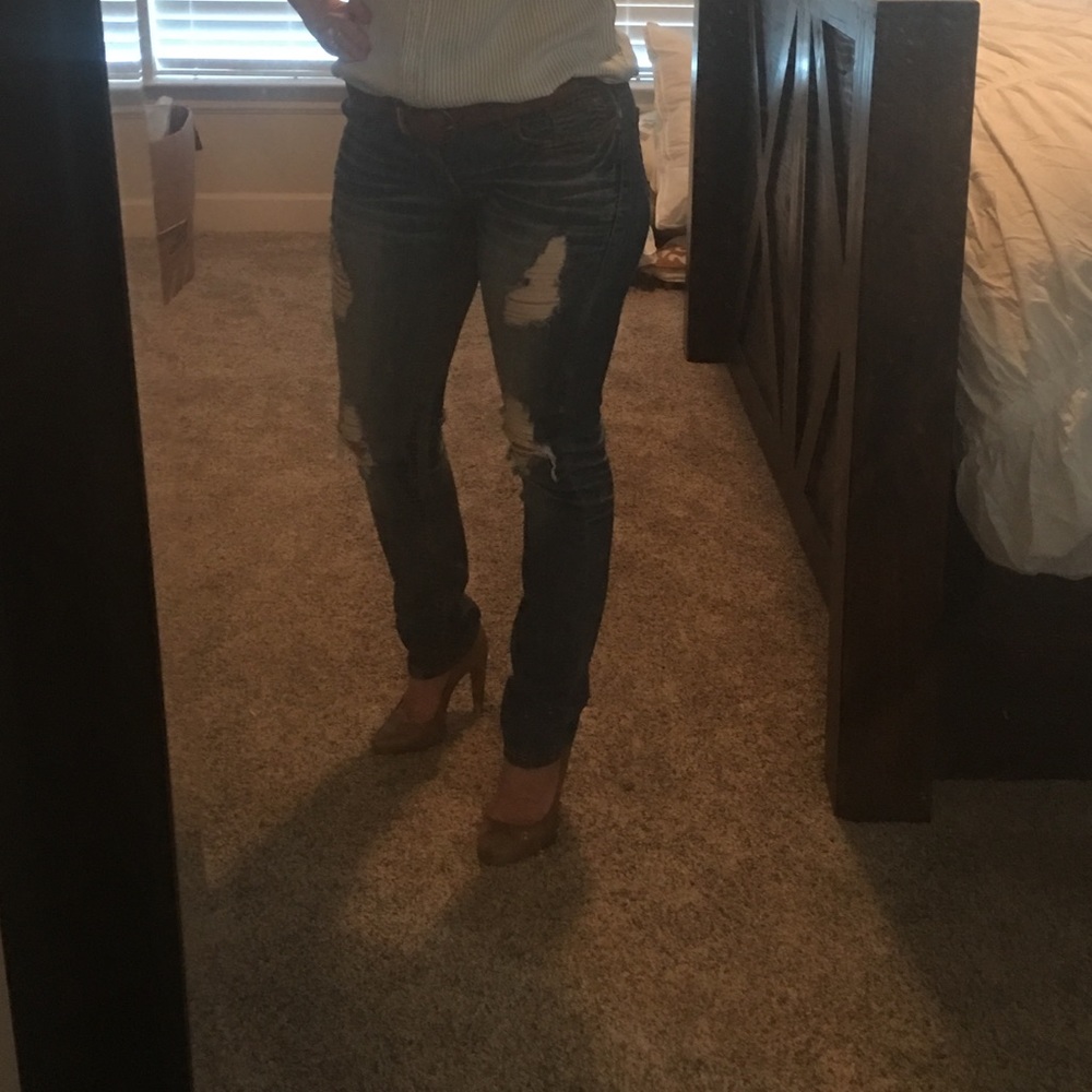 Distressed Skinny Machine Jeans