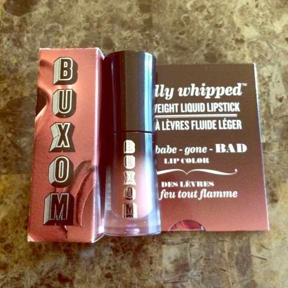 •SOLD•Buxom liquid lipstick in Centerfold