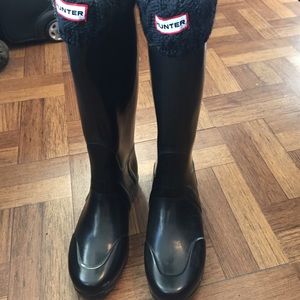 Black Hunter Rain Boots with Socks