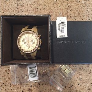 ✨MICHAEL KORS WATCH✨