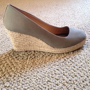 SALE!!! J. Crew Green Seville Espadrille Wedges