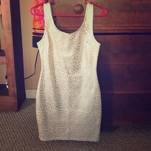 Dress worn once! In perfect condition