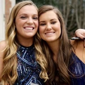 Meet your Posher, Collier