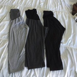 Lot of 3 maternity leggings