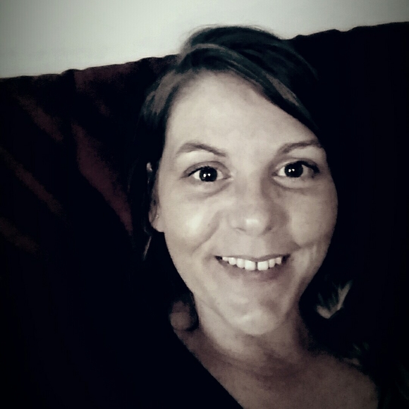 Meet your Posher, Mandy