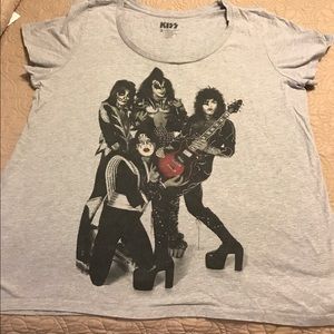 Kiss band graphic t-shirt