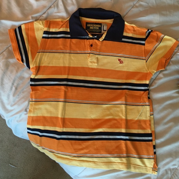 🎉SALE🎉 Abercrombie polo type shirt