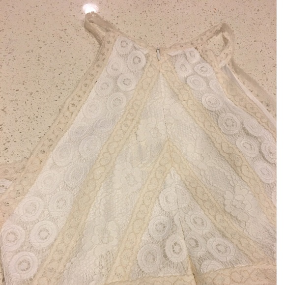 NWT Max Studio Two Tone Lace Maxi Halter Dress L - Picture 4 of 4