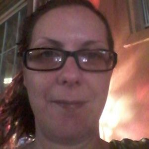 Meet your Posher, Stacy