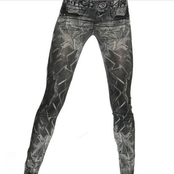 HIGH-WAIST LEGGINGS Discounted 🎈🎈 - Picture 2 of 2