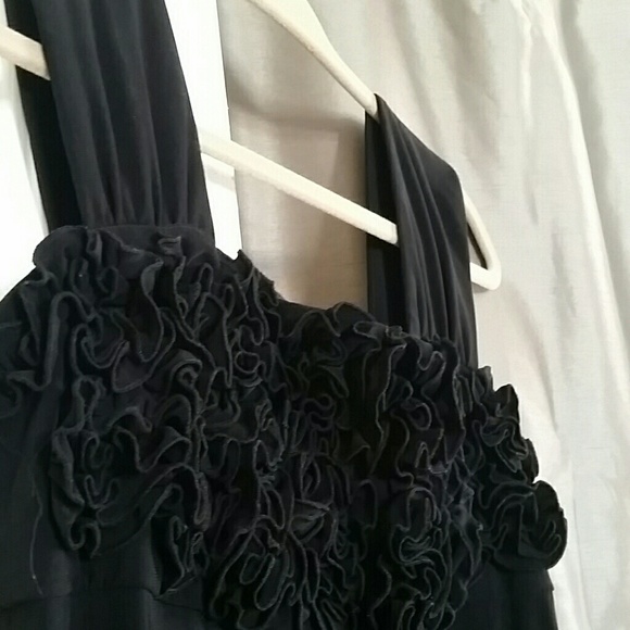 Black party dress, fit on the chest/flare bottom - Picture 2 of 5