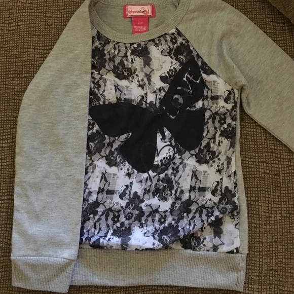 Girls sweatshirt