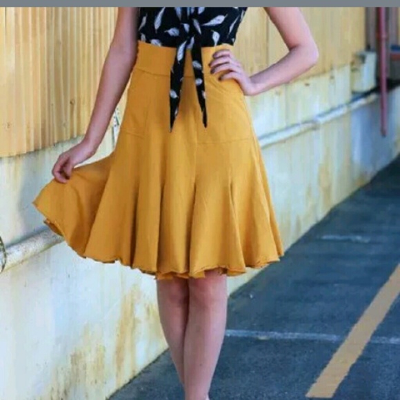 New Effie's Heart The Seven Year Skirt Mustard Sm