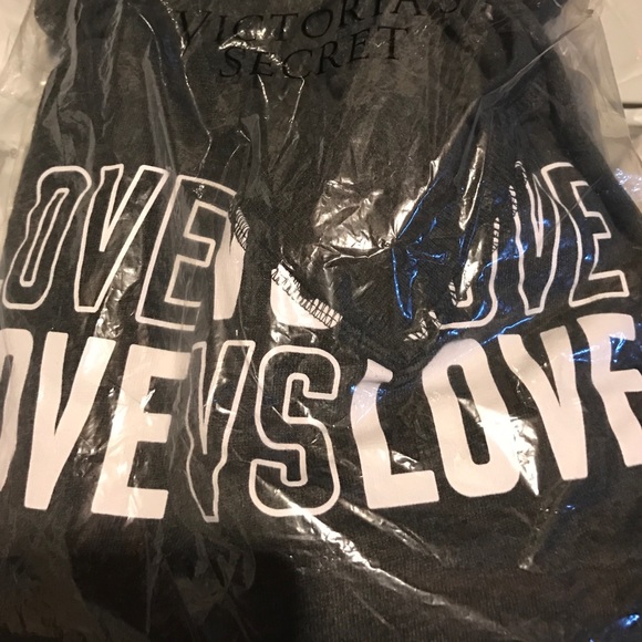 VS Hooded Tunic - Picture 2 of 2