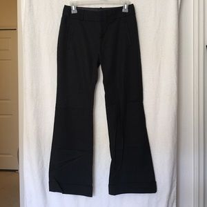 Women's Banana Republic black trouser.