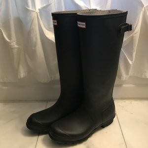 Hunter Tall Boots in original black, adjustable s9