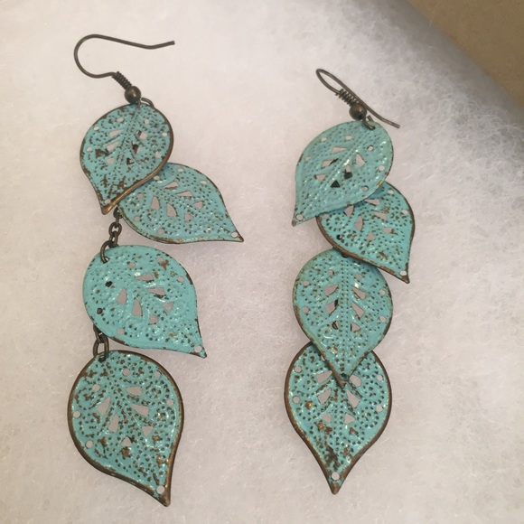 Turquoise Rustic Leaf Earrings - Picture 2 of 3