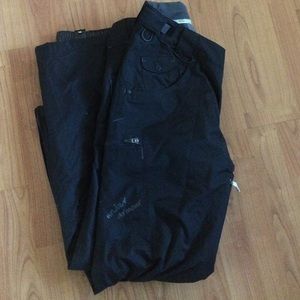 Under Armour snow pants