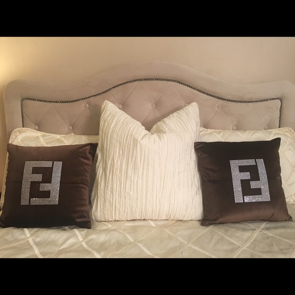 SOLD Luxe Velvet&Rhinestone Pillow Case - Picture 3 of 3