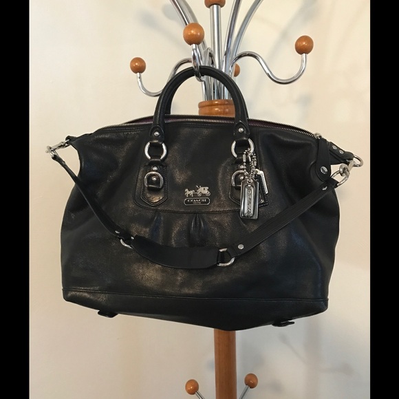 COACH Black Leather purse