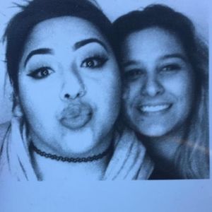 Meet your Posher, Eva