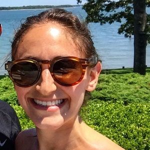 Meet your Posher, Sofia