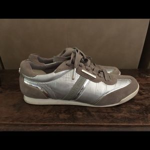 Michael kors Sz 7 sneakers