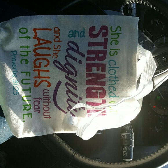 Small Bag - Picture 2 of 3