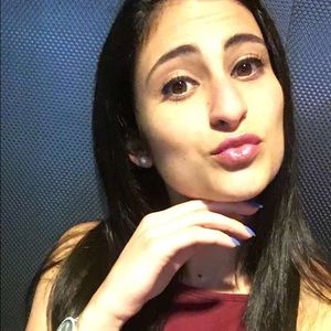 Meet your Posher, Natasha