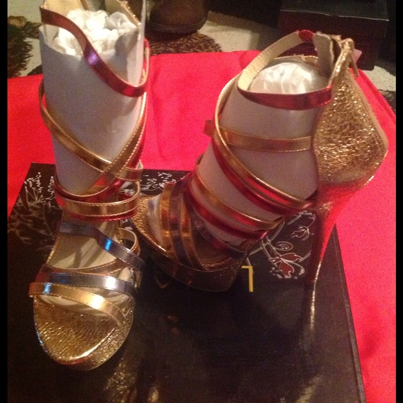 New Ladies Sexy Rosé Gold Strappy Sandals - Picture 1 of 4