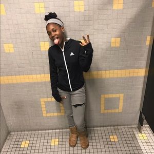 Meet your Posher, Danielle