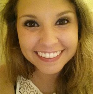 Meet your Posher, Kendra