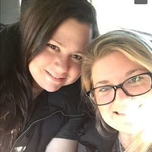 Meet your Posher, Stacy