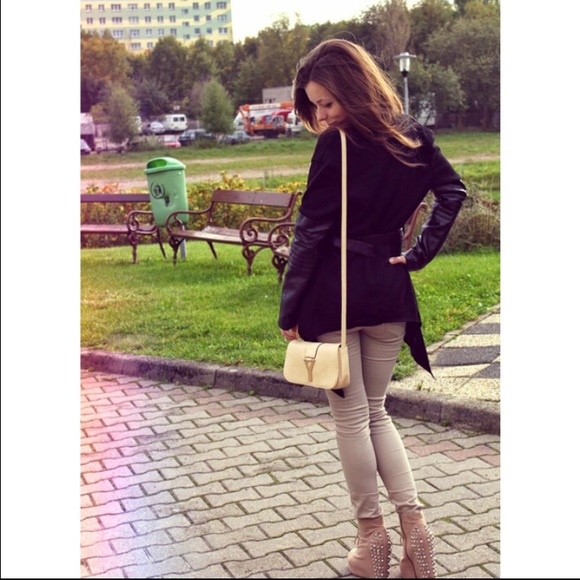 🍁HP Contrast PU Leather Asymmetric Outerwear🍁 - Picture 3 of 3