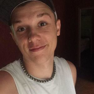 Meet your Posher, Hunter