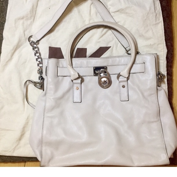 Michael Kors Beige Hamilton bag - Picture 2 of 4