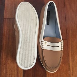 Tommy Hilfiger Leather Loafers