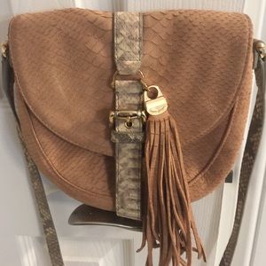 Henri bendel Cross body bag