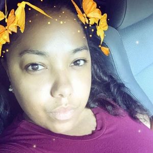 Meet your Posher, Lisandra