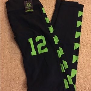 Seattle Seahawks 12 leggings NWT